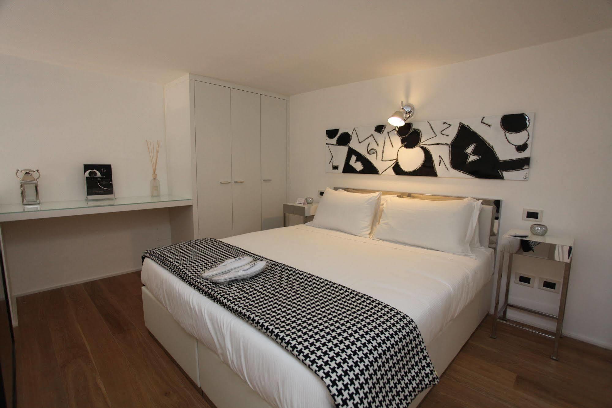 Lhp Suite Roma Piazza Del Popolo Ngoại thất bức ảnh